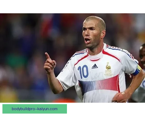 齐达内执教哲学持续受到关注，展现出独特的战术和管理智慧