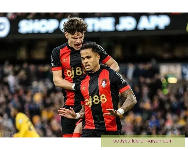 伯恩茅斯樱桃红状态回暖，球队表现值得关注