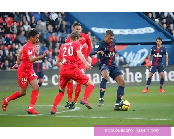 圣图尔登中场组织表现稳健，球队战术逐步适应新赛季挑战