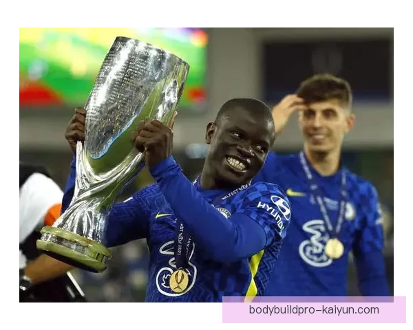 坎特在本赛季的覆盖范围数据持续提升，展现出其在中场的关键表现。