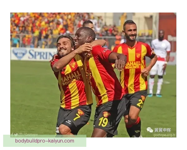 坎特加盟利雅得新月后表现稳健，状态持续提升