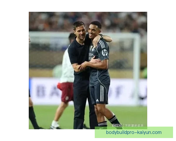 标准列日主帅战术风格解析：注重控球与高位逼抢